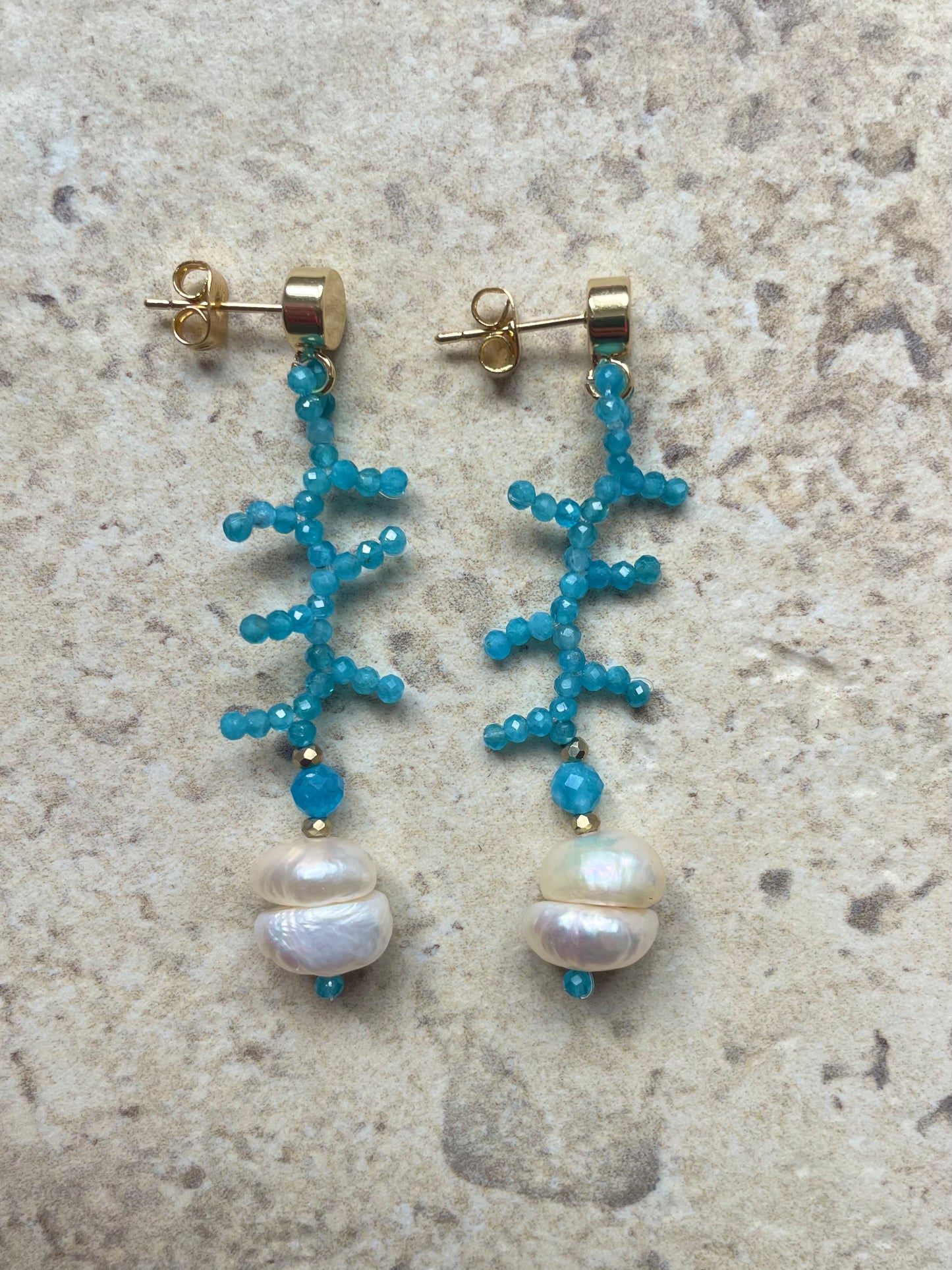 EILIN_Apatit facettiert with freshwater pearls