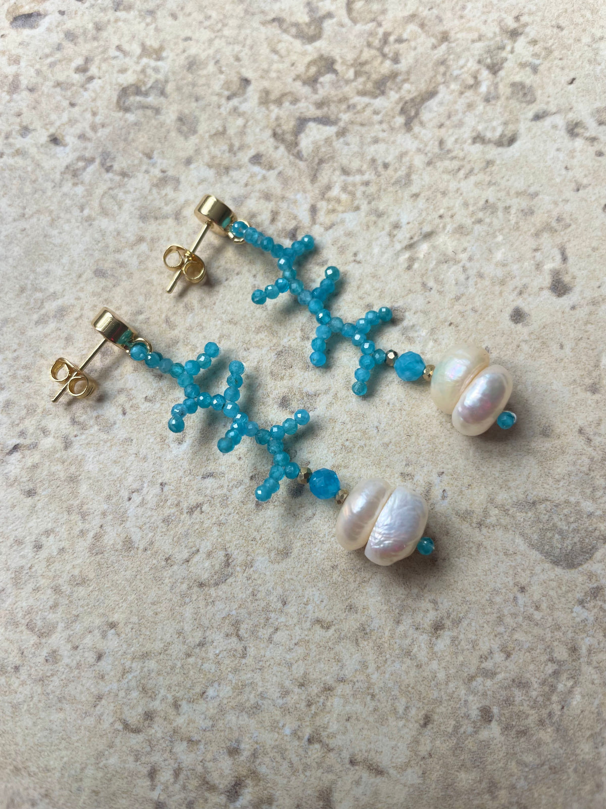 EILIN_Apatit facettiert with freshwater pearls