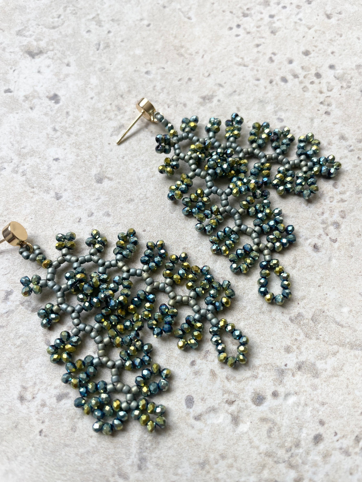 ARDEN_Green metallic shimmer