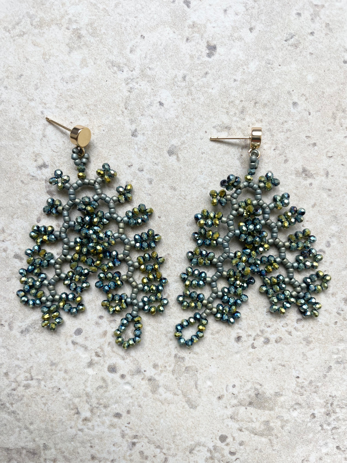 ARDEN_Green metallic shimmer