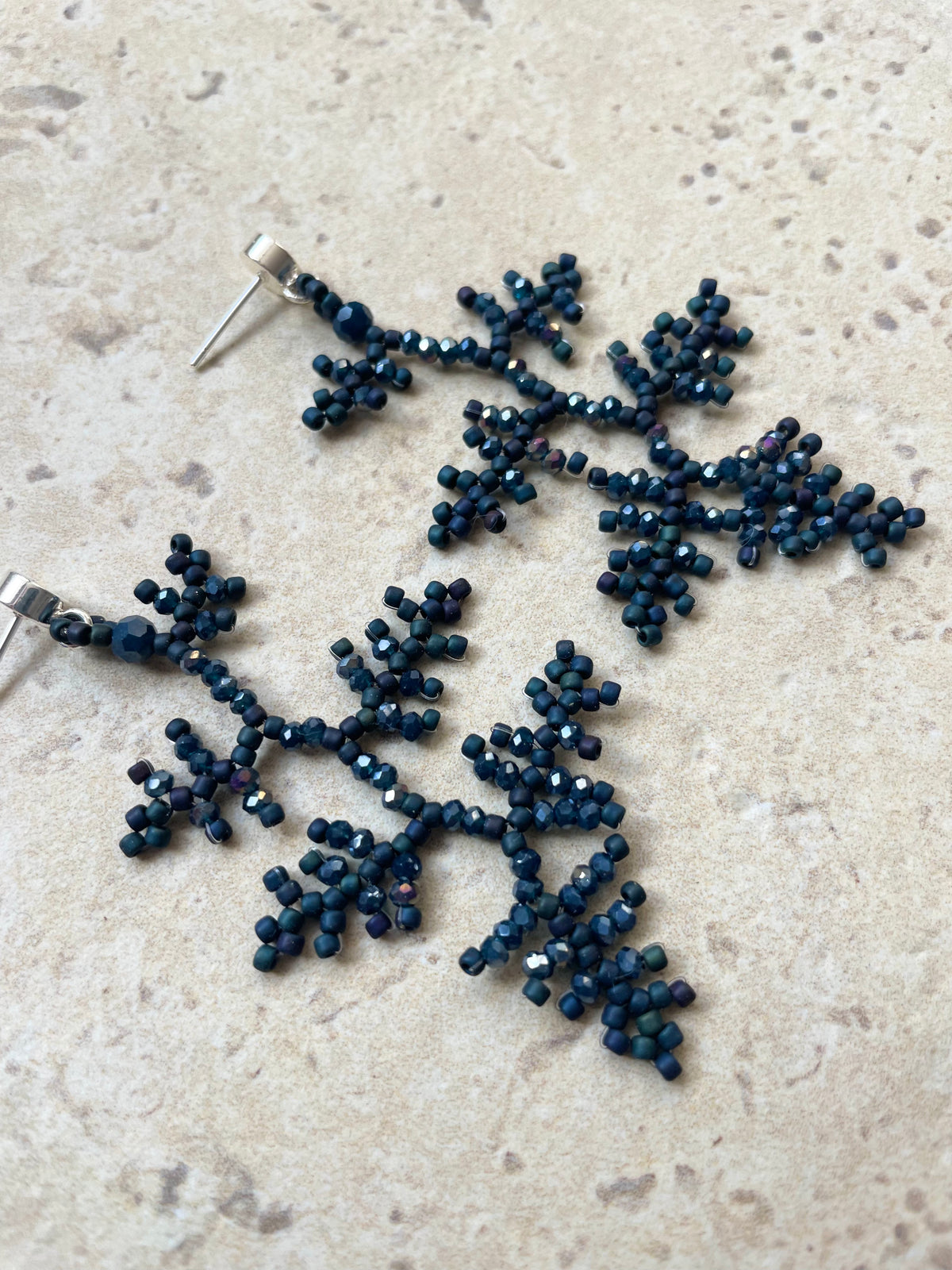 FERN_Matte metallic dark blue with shimmer