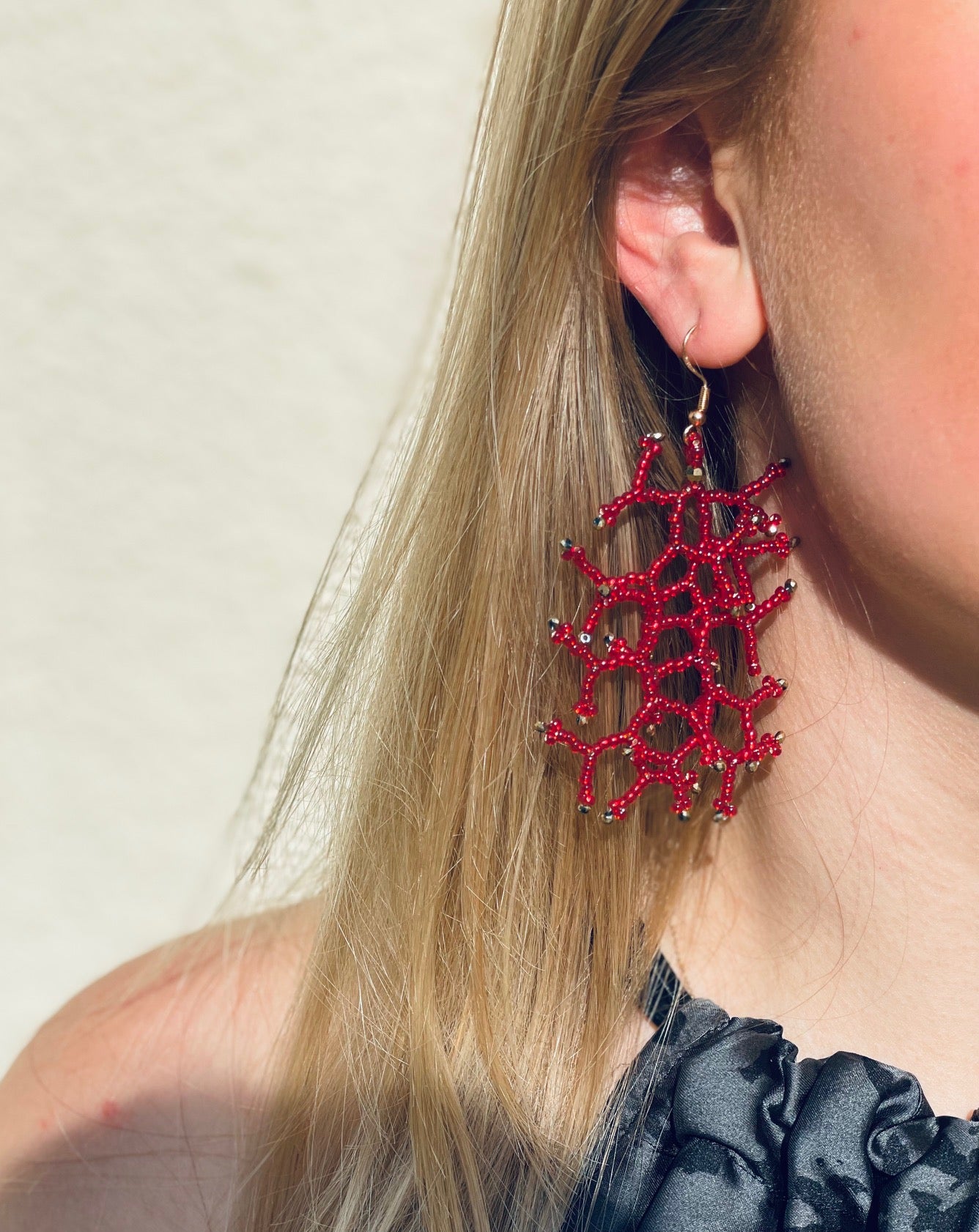 Glossy ruby red silver lined
