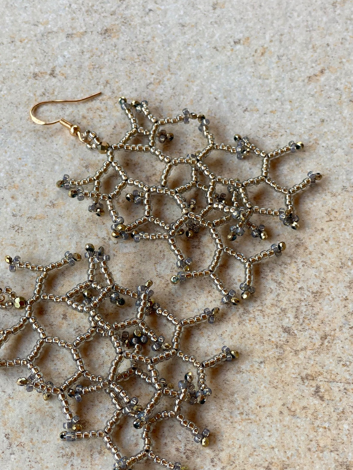 Glossy black crystal gold lined