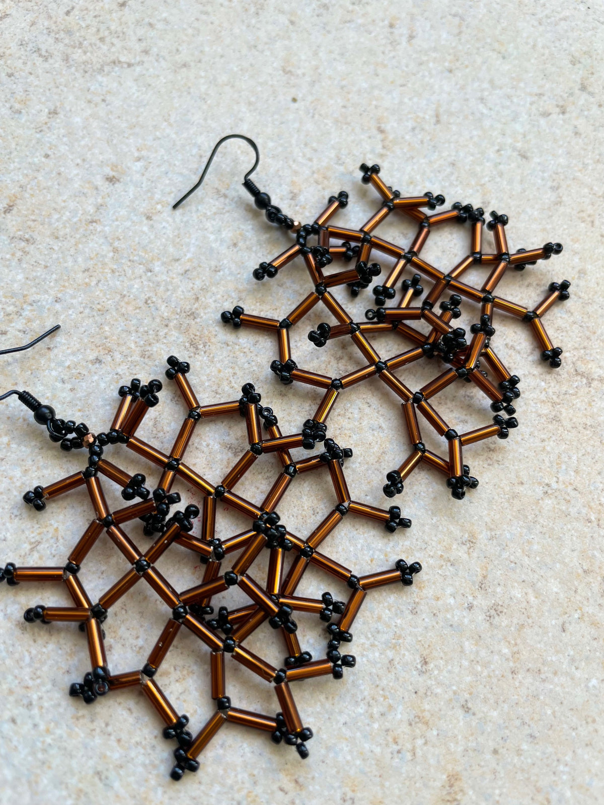 Glossy crystal brown lined