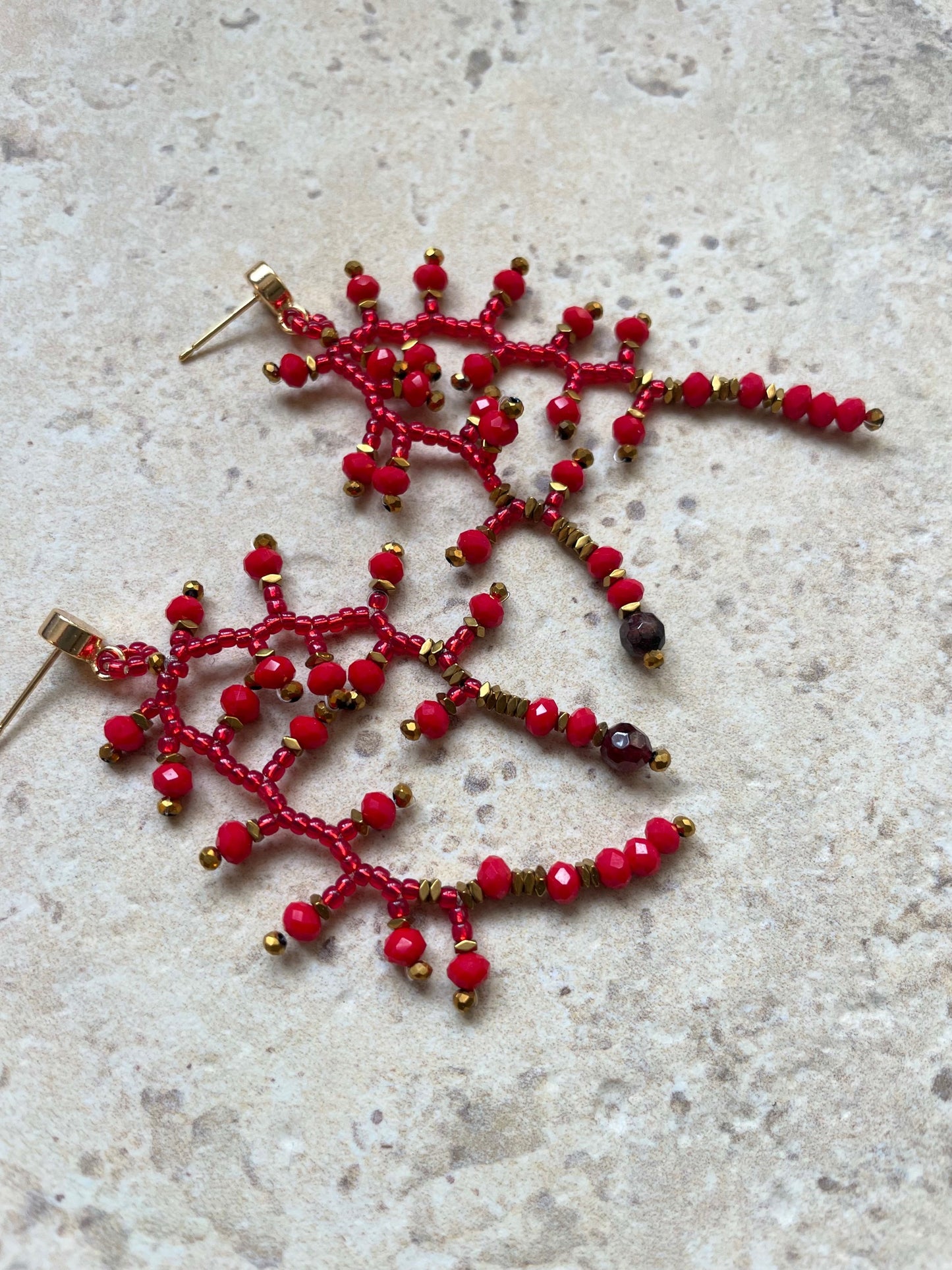 Glossy red siver lined with gold