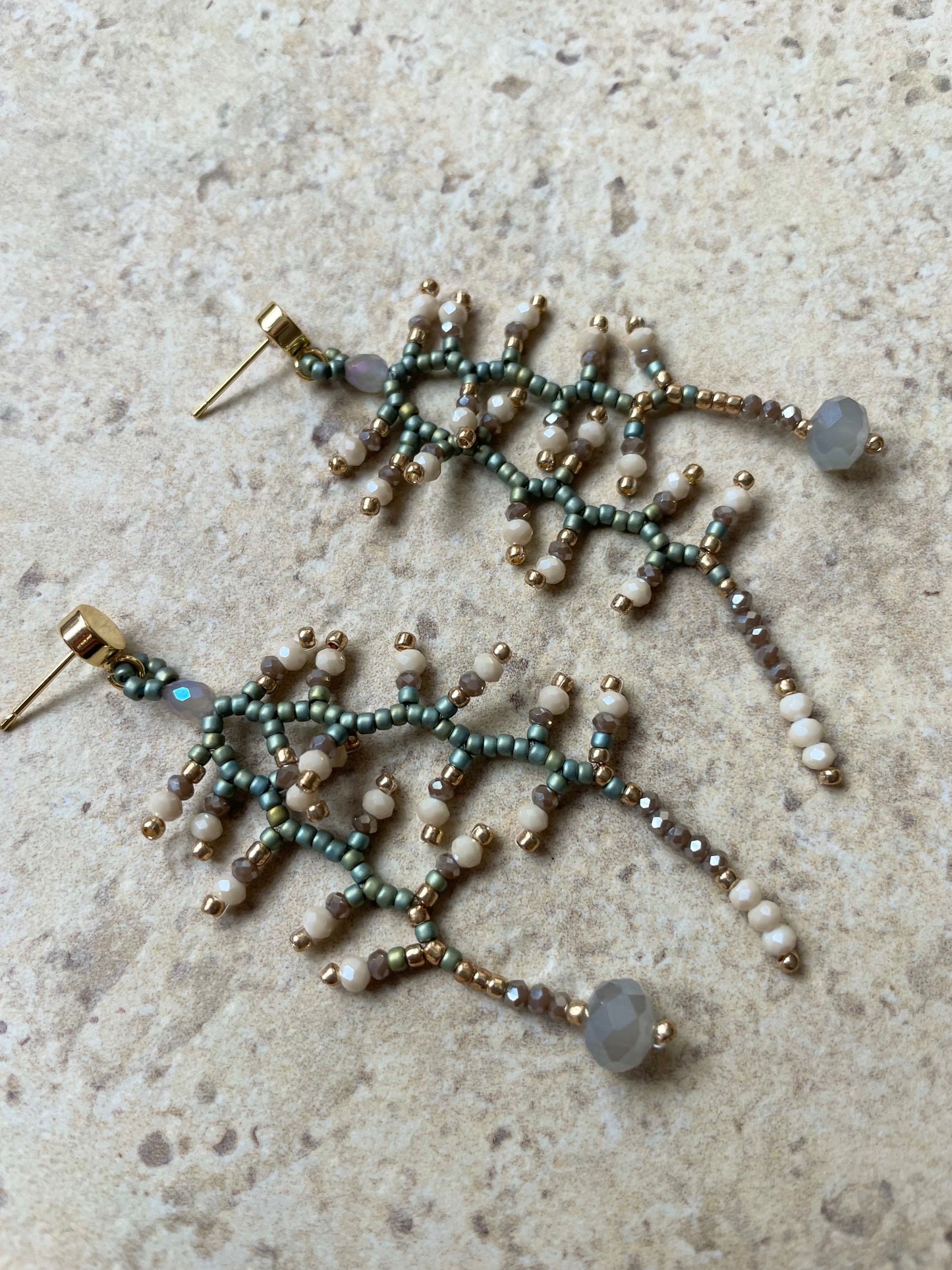 Matte metallic greygreen with gold