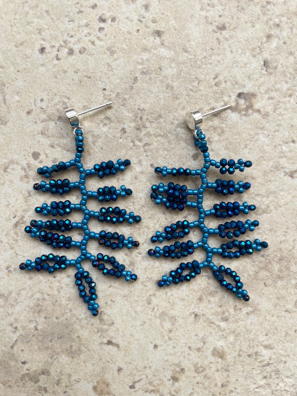 AVENA_Matte turkish blue and firepolished