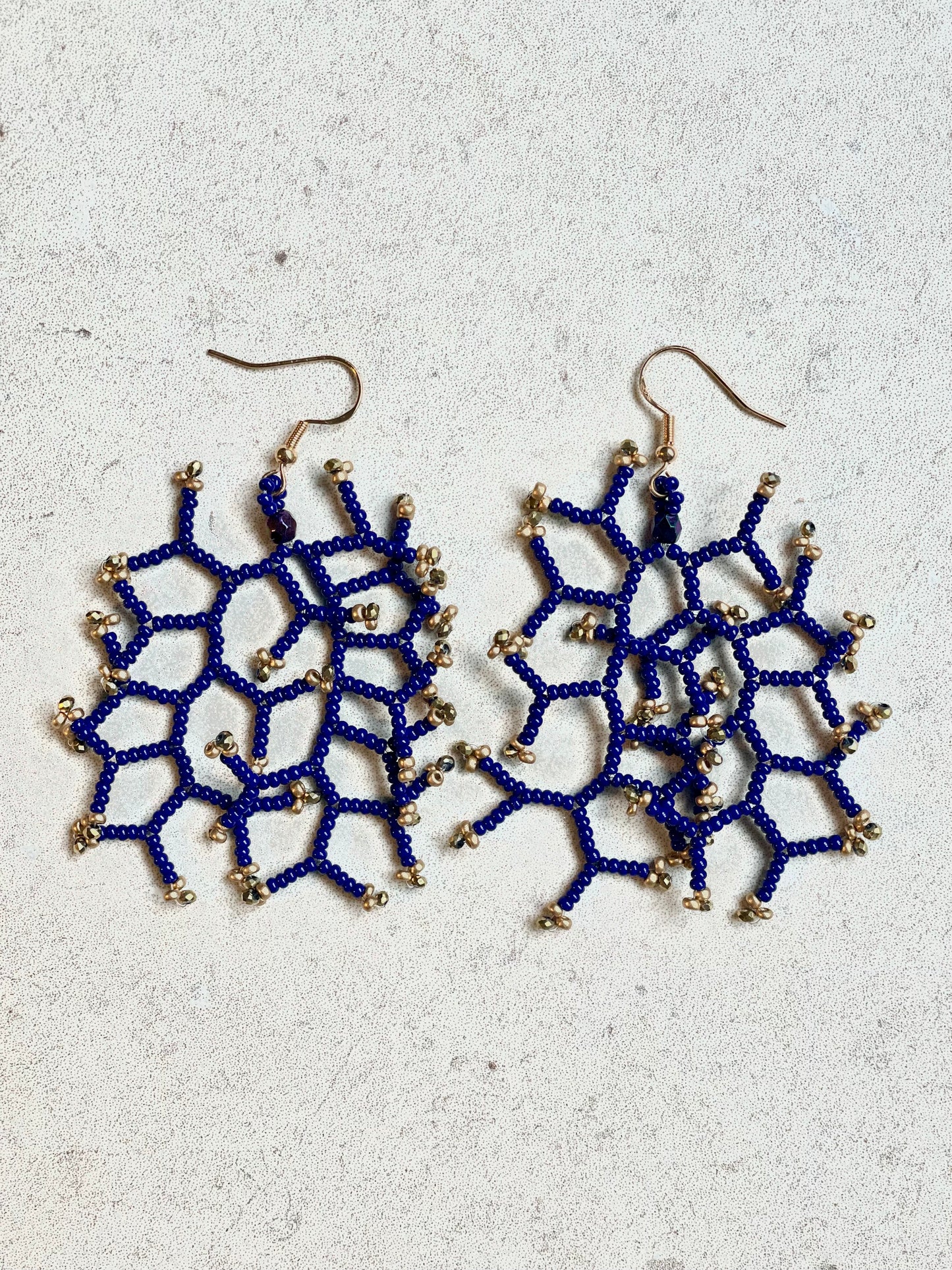 Opaque ultramarineblue