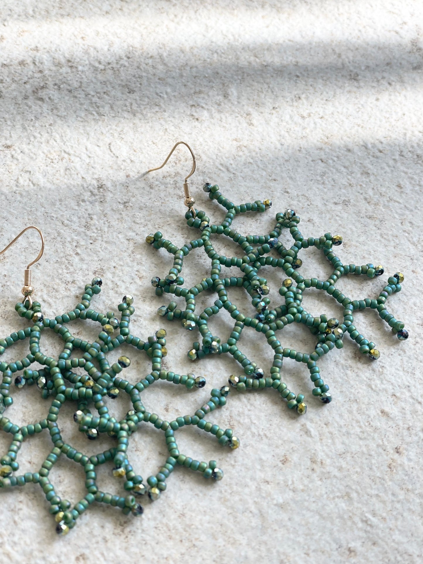 Semi glazed clover green