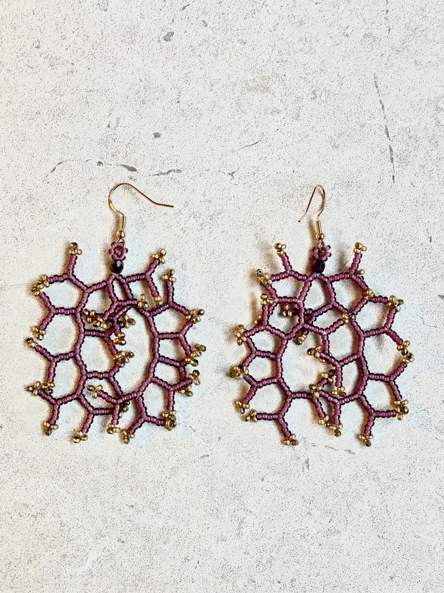 White lined amethyst