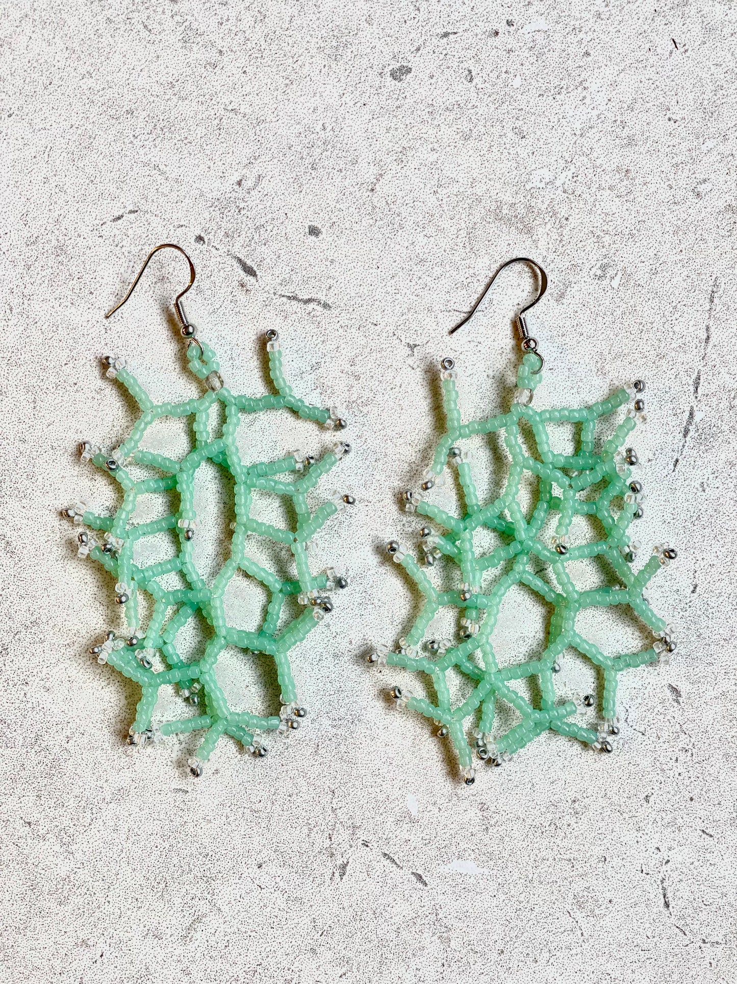 Transparent milky mint